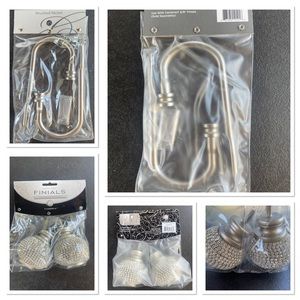 Set of curtain holdbacks and bling end knobs